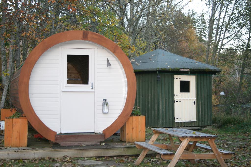 Bcc Lochness Hostel Pods Bearnock Buitenkant foto