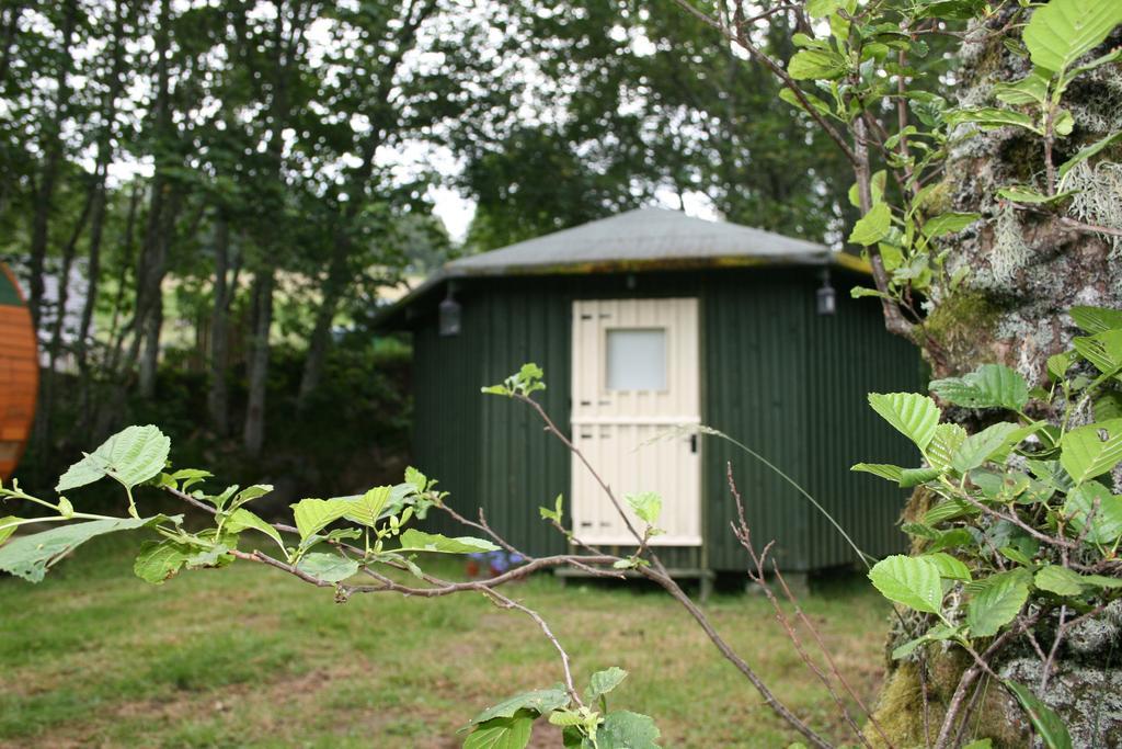 Bcc Lochness Hostel Pods Bearnock Buitenkant foto