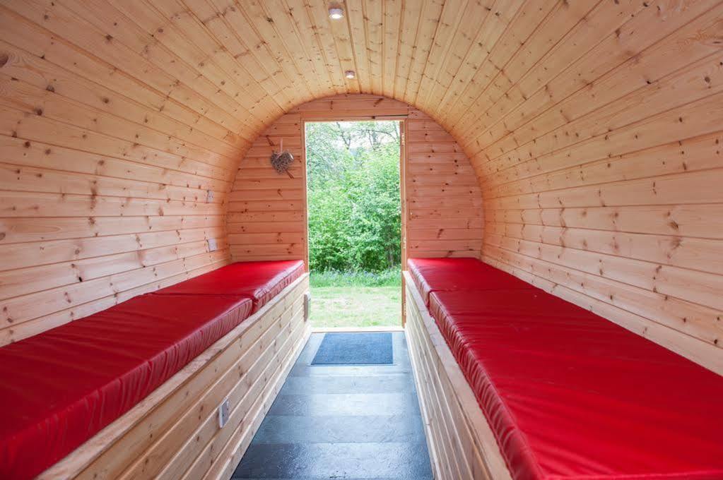 Bcc Lochness Hostel Pods Bearnock Buitenkant foto